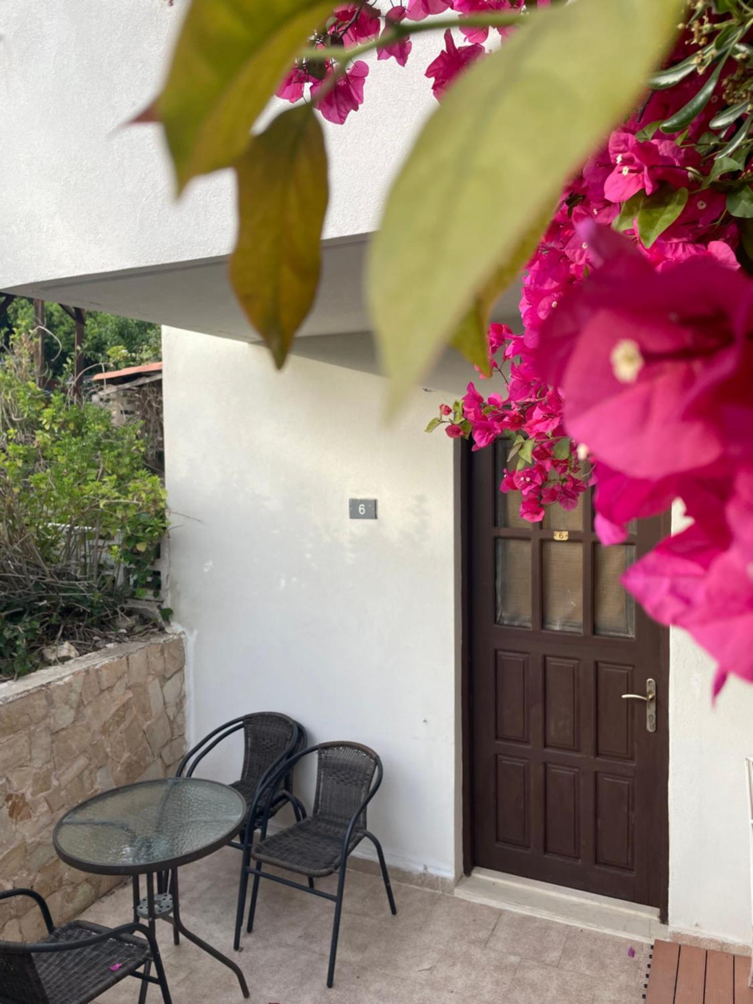 Vasilikos Apartments Paralia Agias Foteinis Экстерьер фото