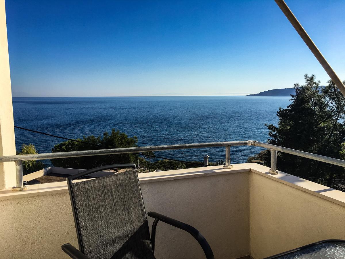 Vasilikos Apartments Paralia Agias Foteinis Экстерьер фото
